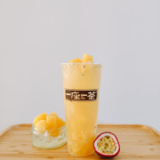 Pineapple &amp; Passionfruit Tea <br> 凤梨百香果