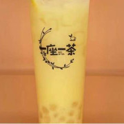 Pineapple Yakult <br> 凤梨酸多多